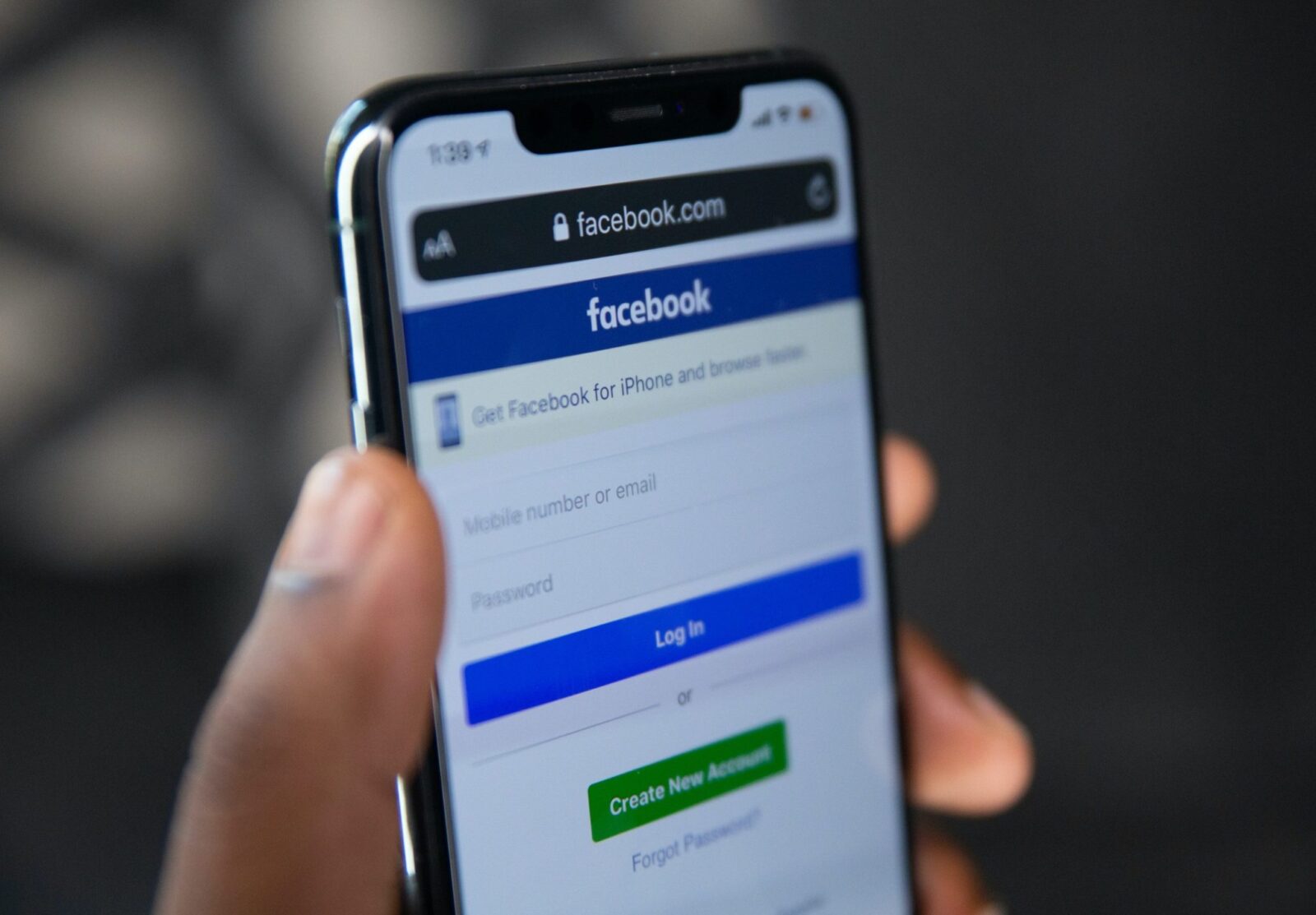 Desinstalar Facebook de los iPhone