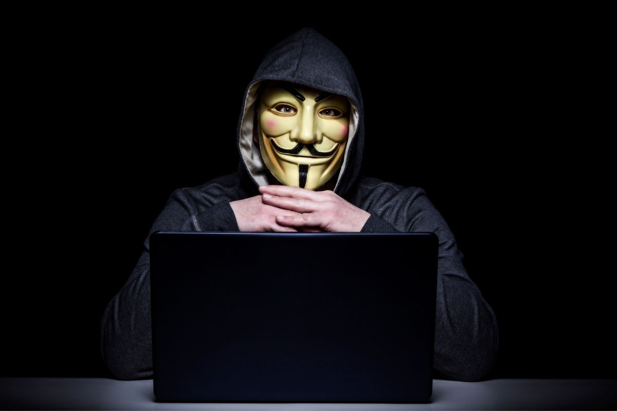 Hacker y Cracker