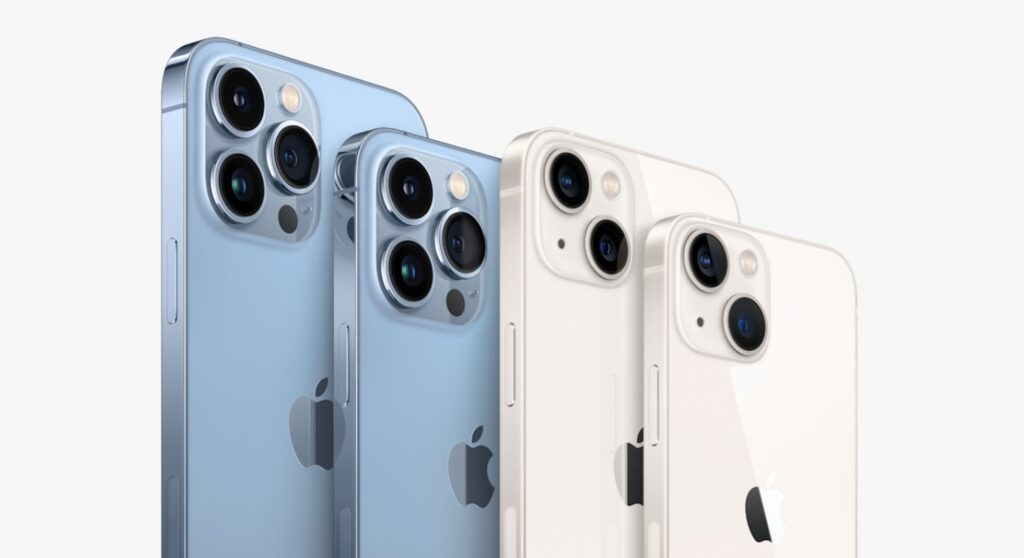 iPhones 13 