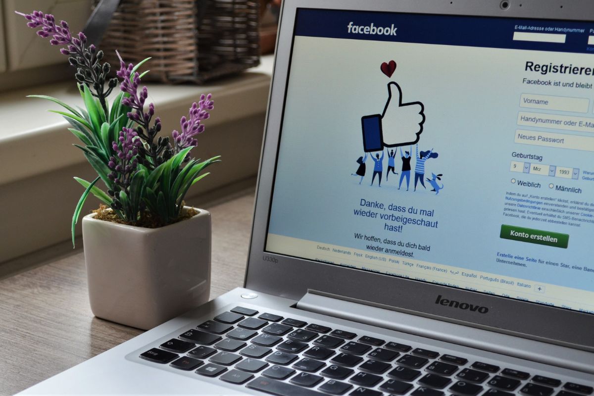 Nacimiento de Facebook en el Internet