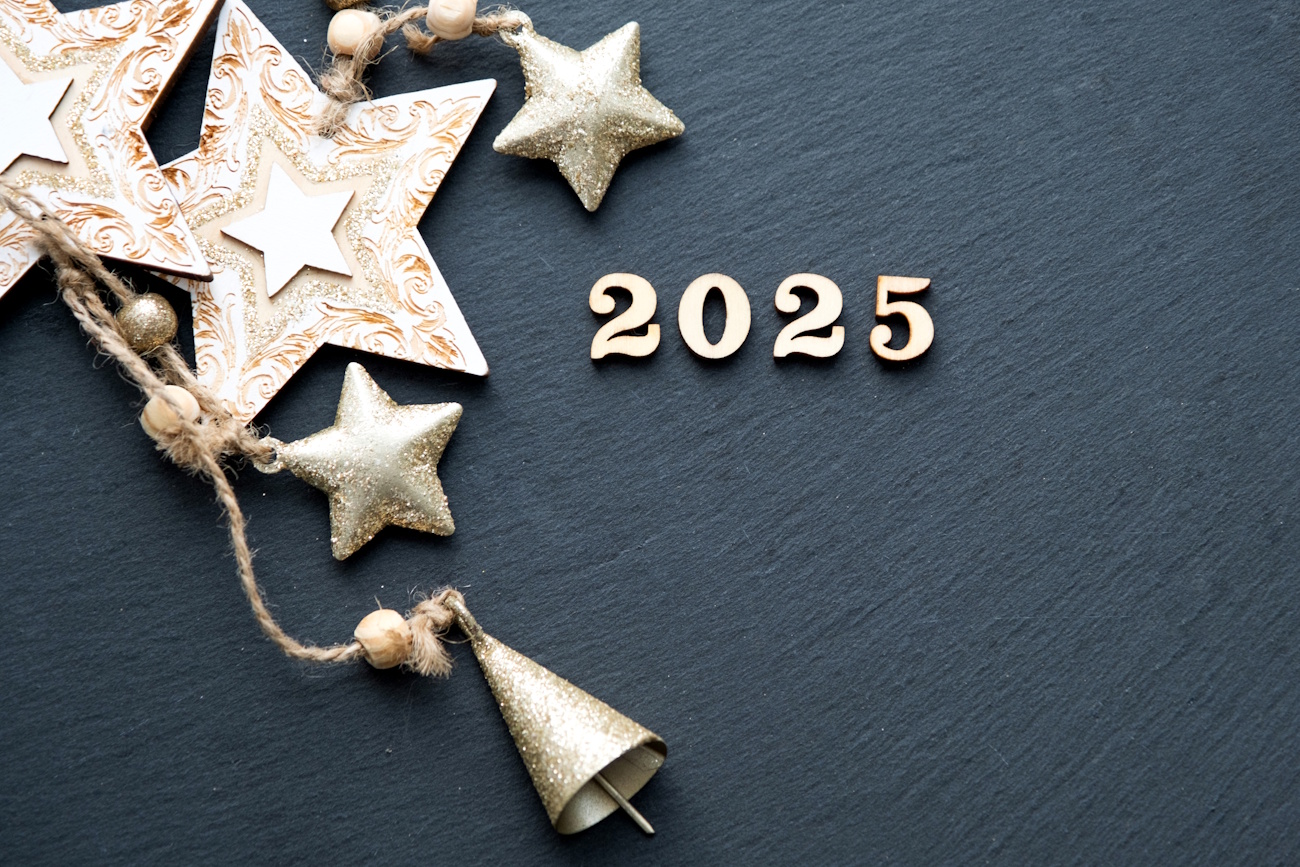 Feliz año 2025 te desea Cultura Informática 